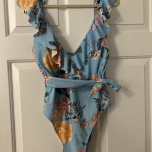 CUPSHE Blue Floral One Piece Swimsuit Suit Size XL